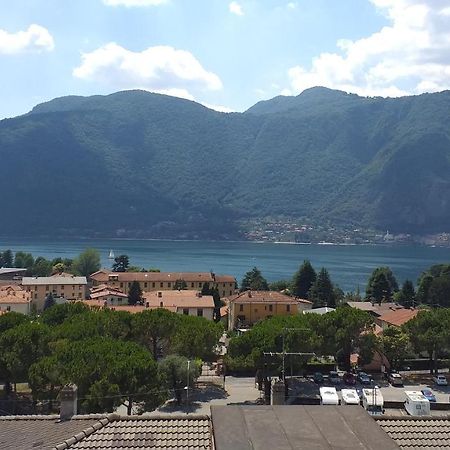 Miralago Casa Vacanze Apartment Mandello del Lario Bagian luar foto