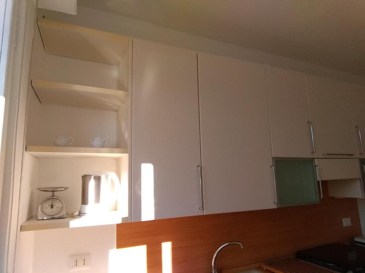 Miralago Casa Vacanze Apartment Mandello del Lario Bagian luar foto