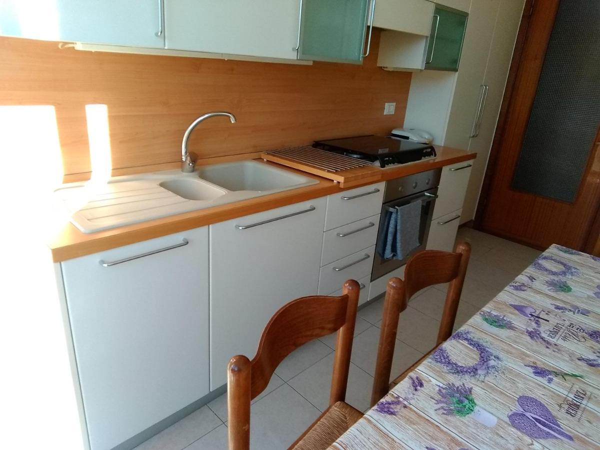 Miralago Casa Vacanze Apartment Mandello del Lario Bagian luar foto