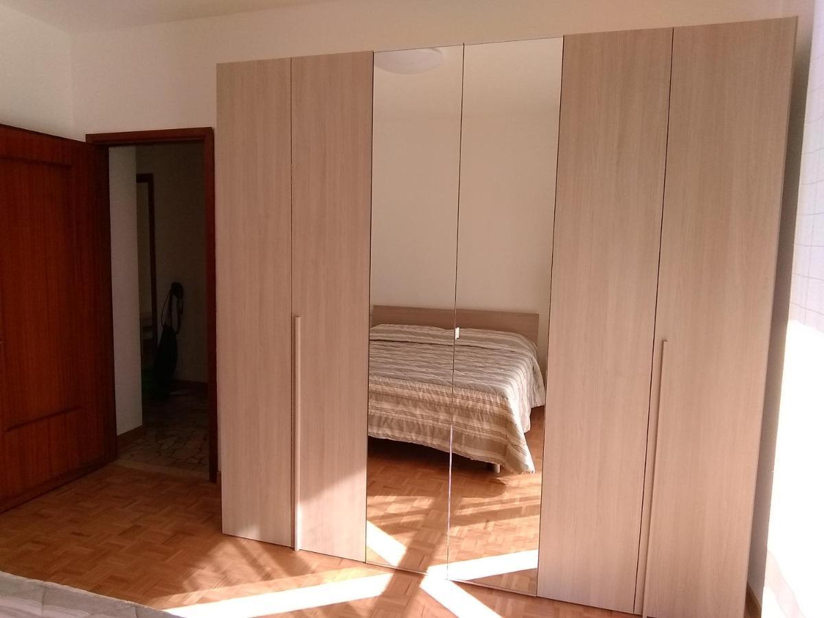 Miralago Casa Vacanze Apartment Mandello del Lario Bagian luar foto